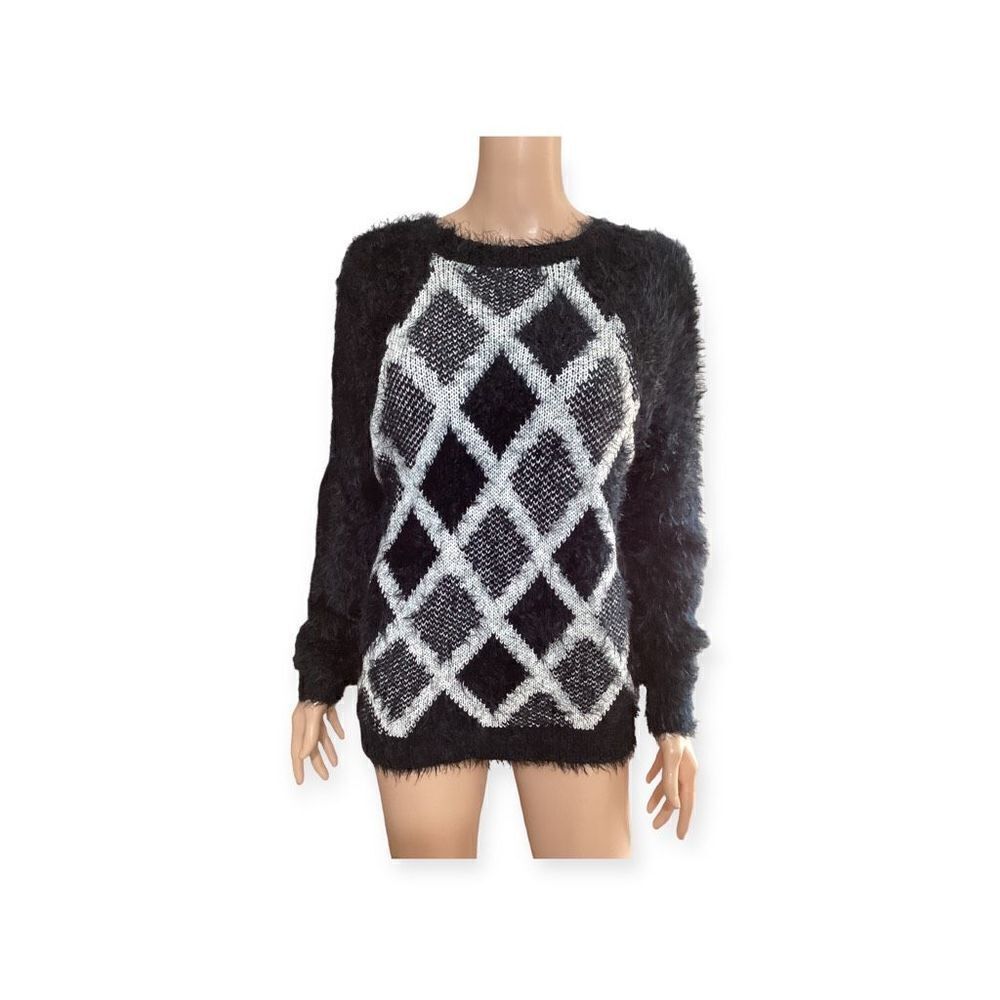 New August Silk Black & White Argyle Print Sweater M
